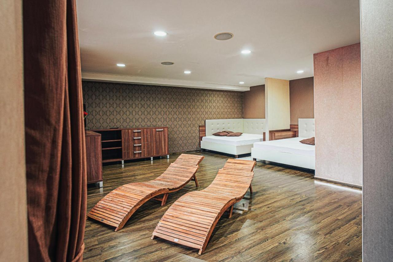 Apartman Nelka - Velka Lomnica Bagian luar foto